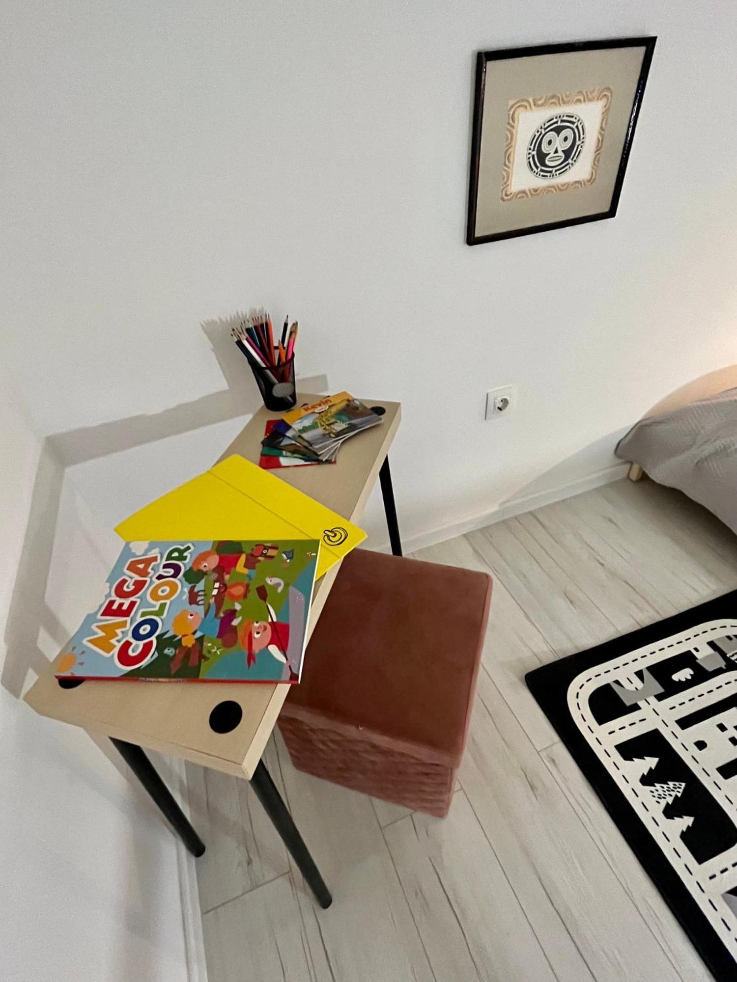 West Station Gallery - Free Parking, Cozy Home, Perfect For Families Апартаменты Будапешт