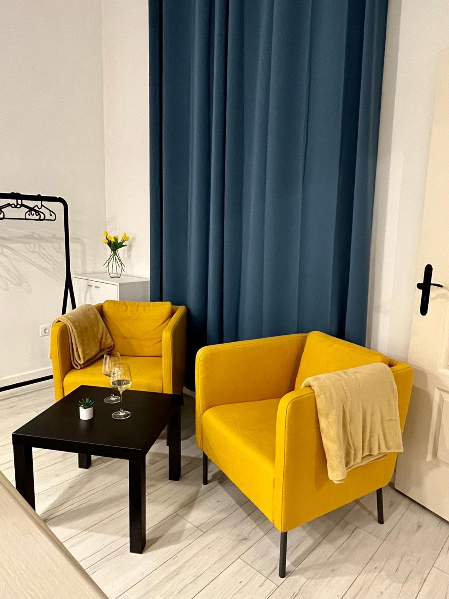 West Station Gallery - Free Parking, Cozy Home, Perfect For Families Апартаменти